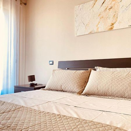 Nemis Apartments In The Centre Of Tirana Four Free Parking エクステリア 写真