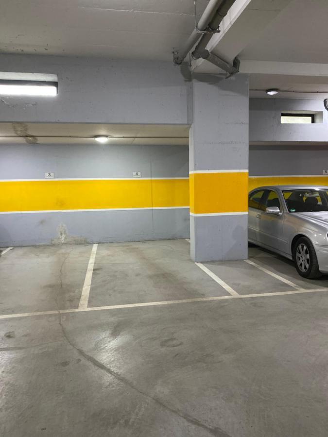 Nemis Apartments In The Centre Of Tirana Four Free Parking エクステリア 写真