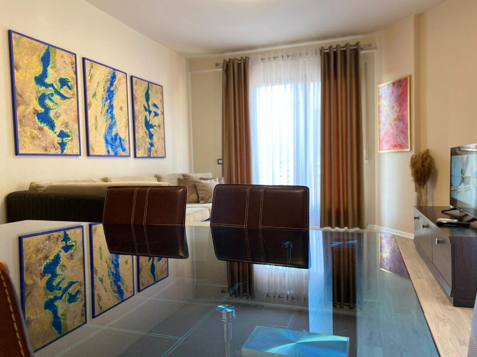 Nemis Apartments In The Centre Of Tirana Four Free Parking エクステリア 写真