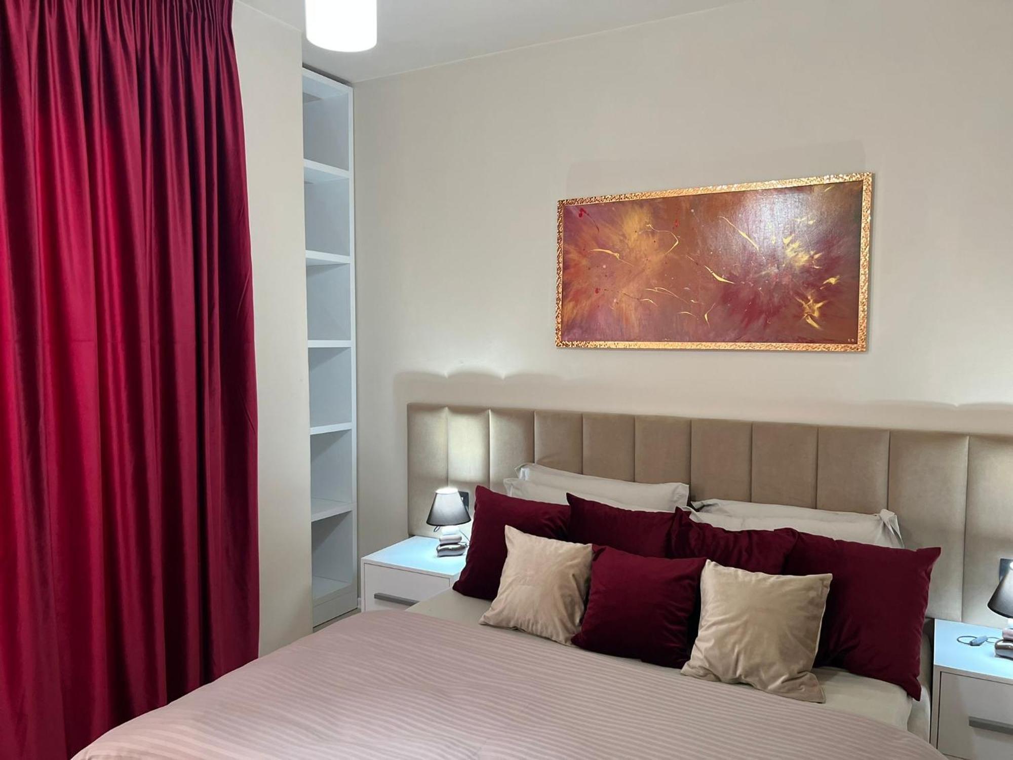 Nemis Apartments In The Centre Of Tirana Four Free Parking エクステリア 写真